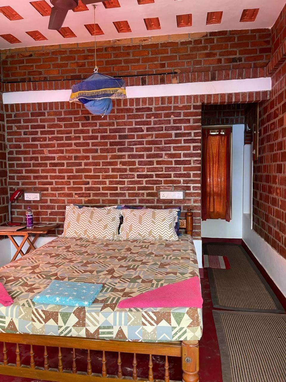 Ashtamudivillas Kollam Luaran gambar