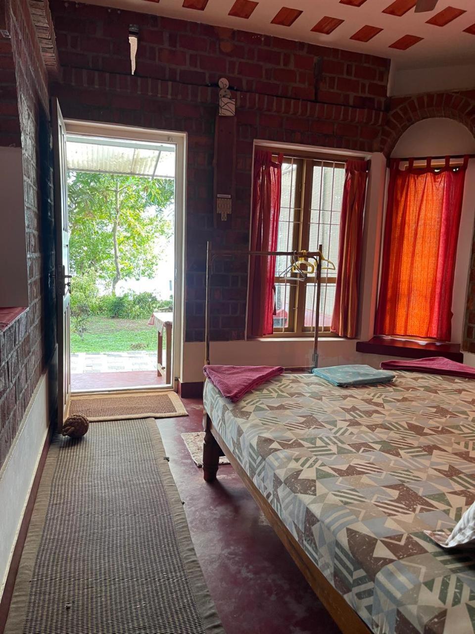 Ashtamudivillas Kollam Luaran gambar