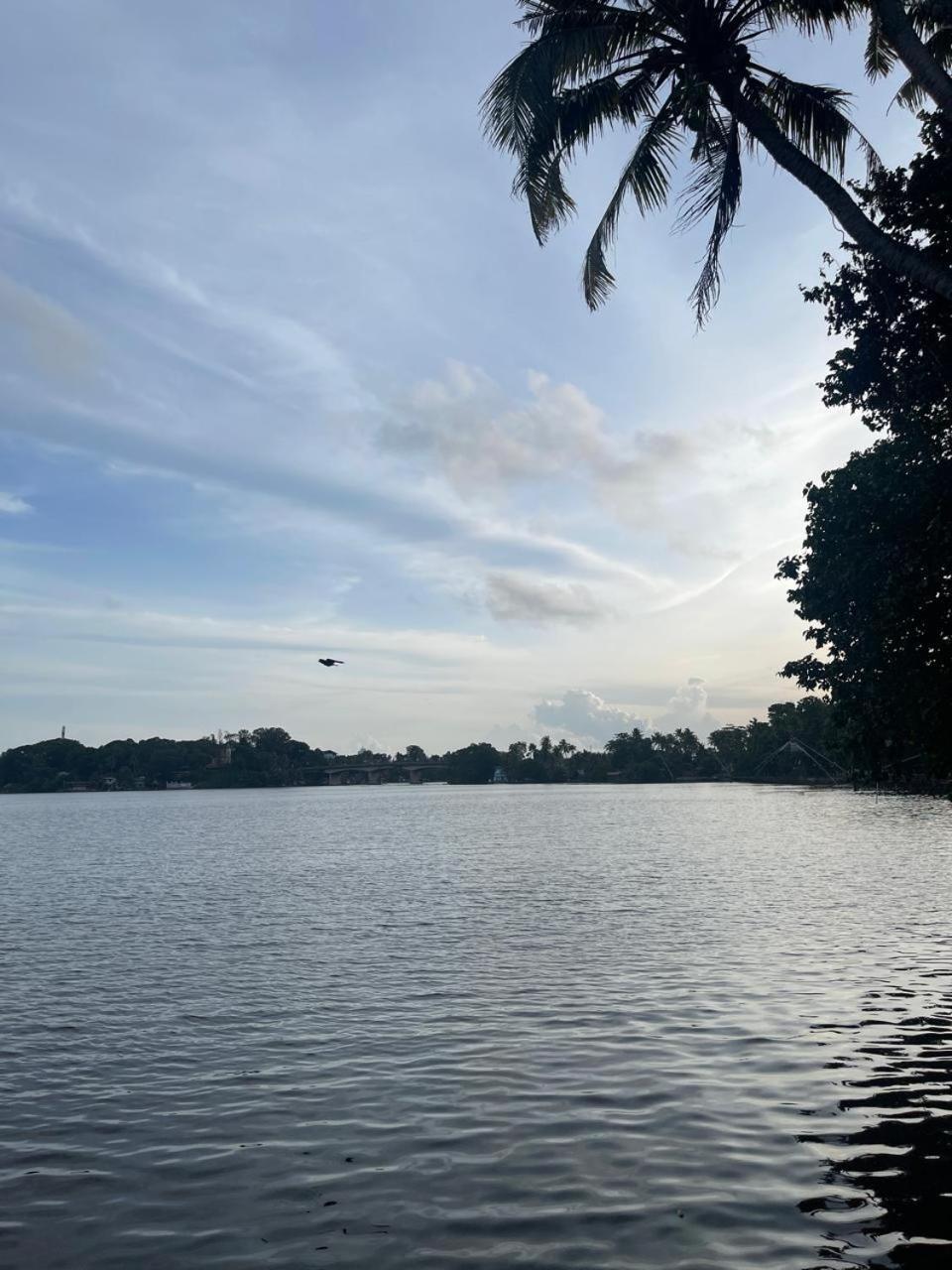 Ashtamudivillas Kollam Luaran gambar